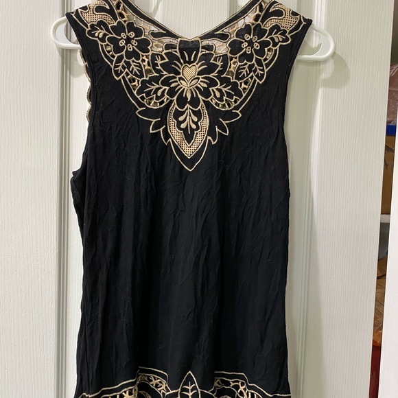 F21 lace looking top - Picture 5 of 5